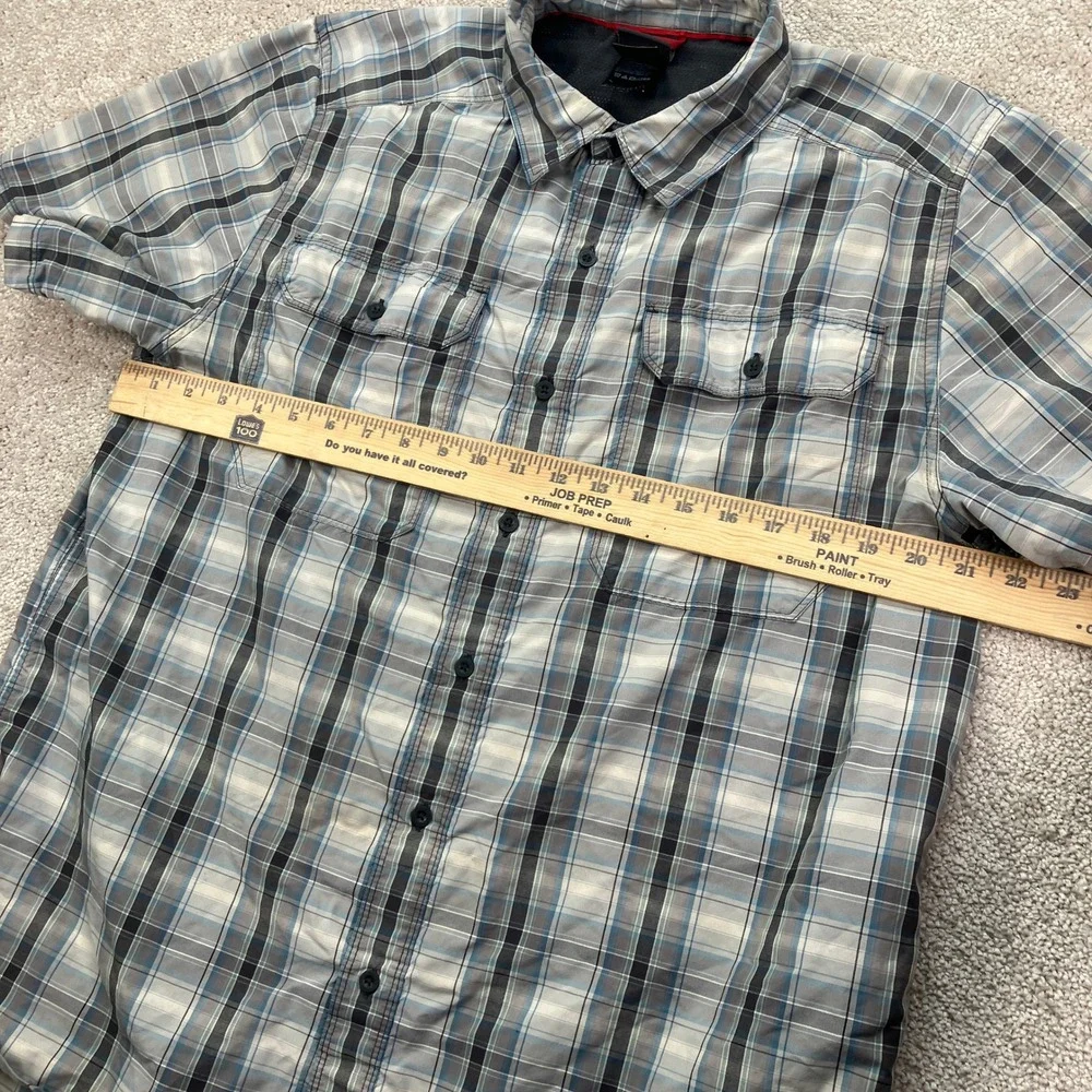 The North Face Mens Large Short Sleeve Plaid Button Up Shirt Blue Gray Hiking